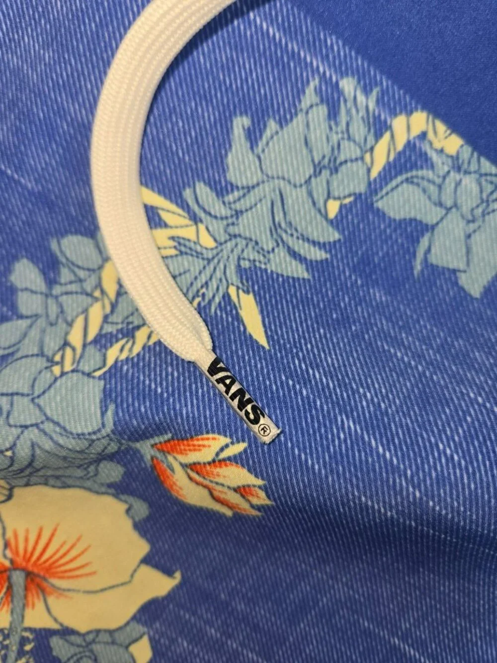 Vans Mens Blue Hibiscus Printed Board Shorts Size 30